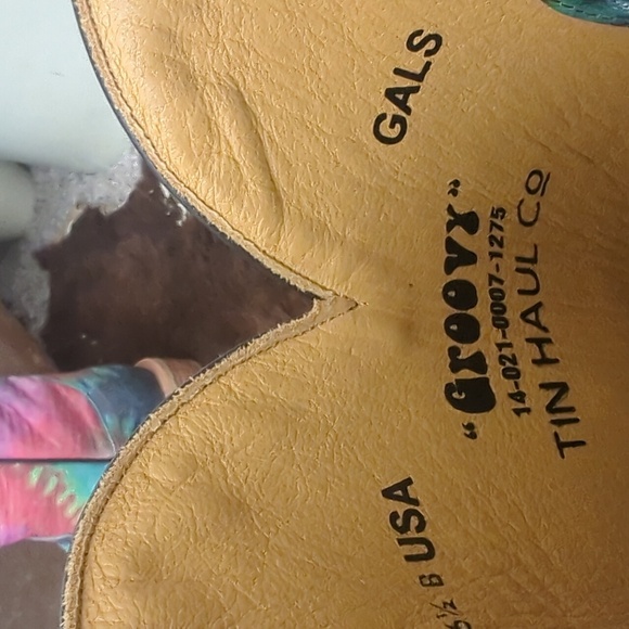TIN HAUL "Happy Hippie" groovy rainbow tie dye leather cowgirl boots sz 6.5 EUC - Picture 16 of 16